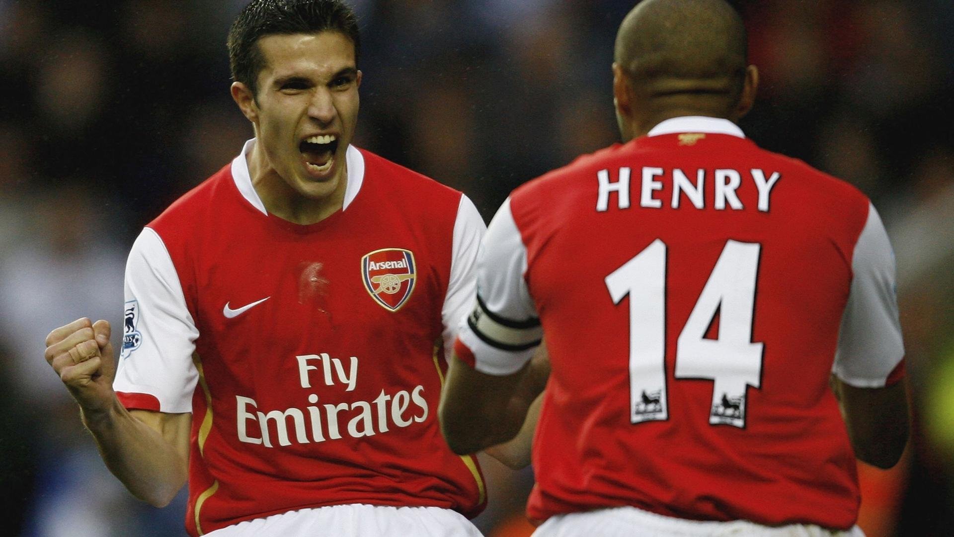 世界杯激情飙升：经典瞬间令人心潮澎湃！，世界杯锦集视频